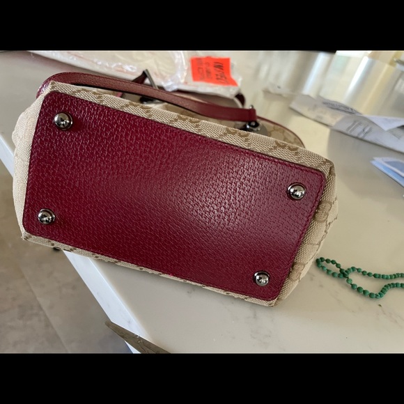 Gucci! - Picture 5 of 5